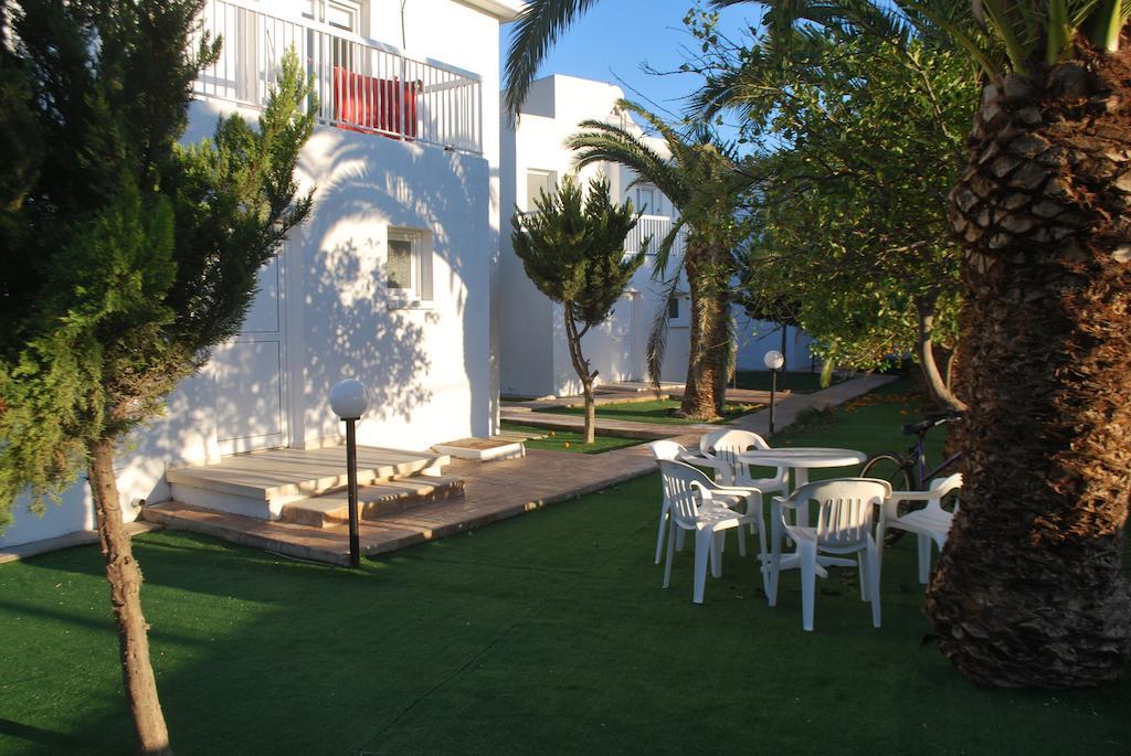 Flisvos Beach Apartments Protaras Bilik gambar