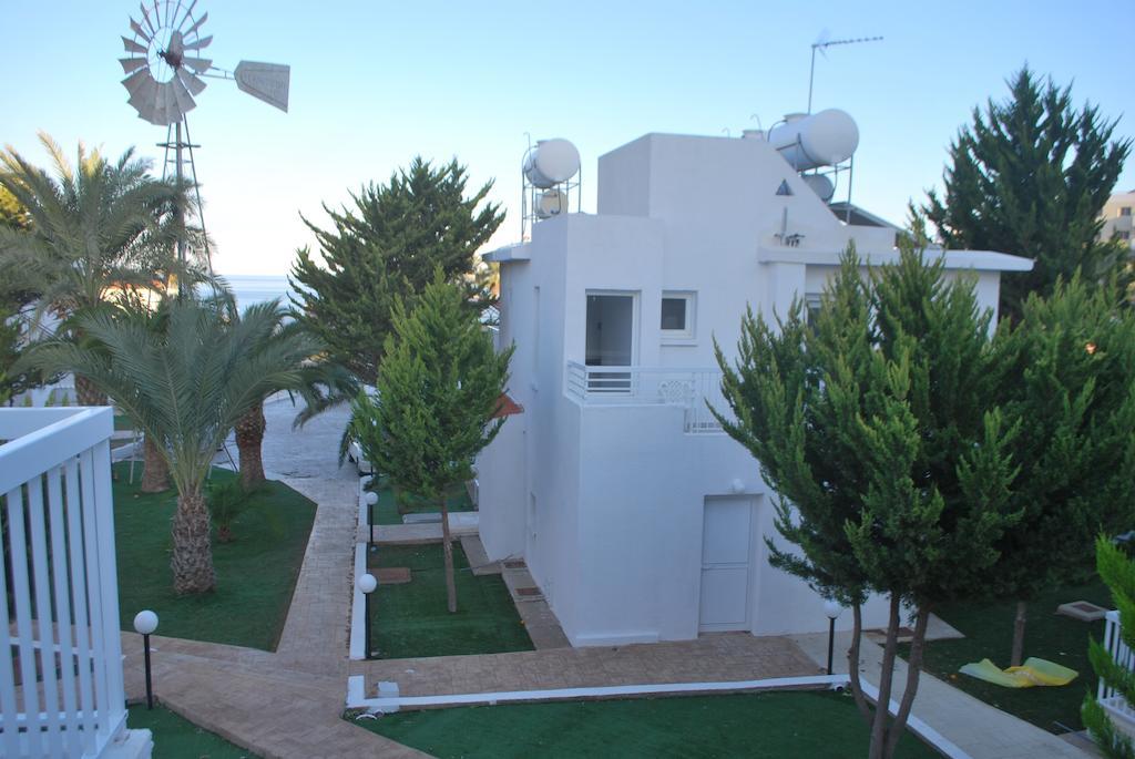 Flisvos Beach Apartments Protaras Bilik gambar